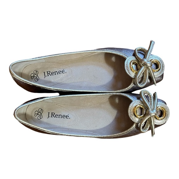 J.Renee Edie Metallic Leather Square Toe Bow Dress Flats. Color Taupe/Gold. 7M - Picture 6 of 11